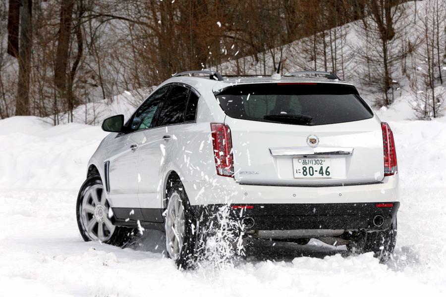  Cadillac SRX 2012 года  (JP) (фото 22 из 24)